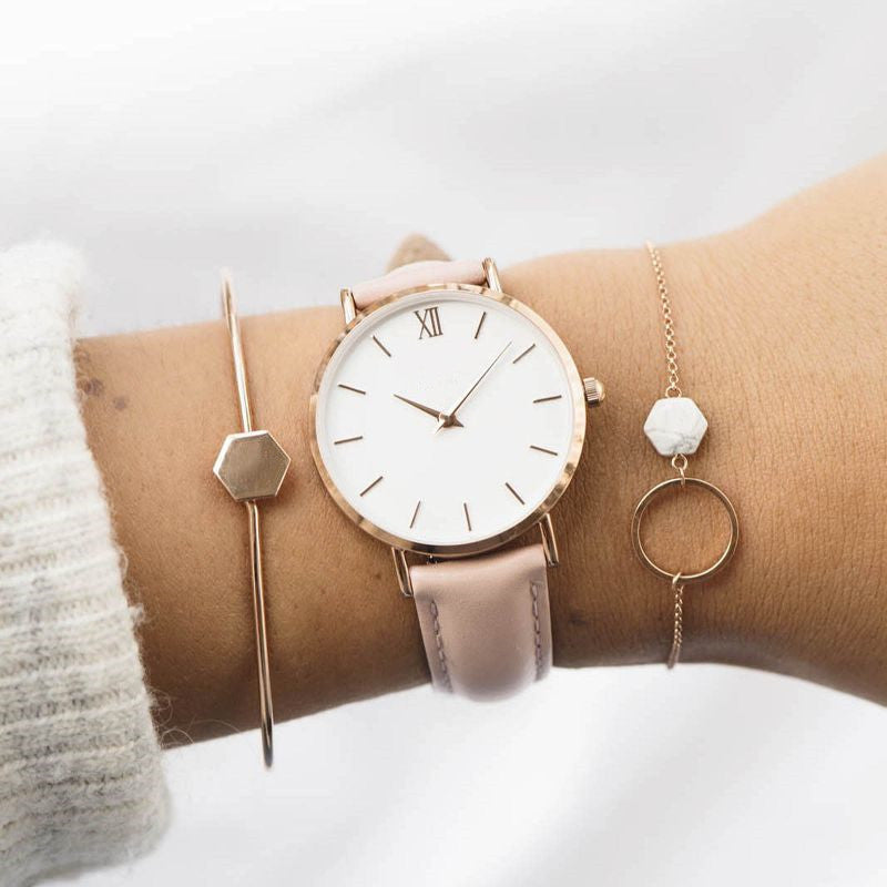 Women Watches Leather Quartz Watch
